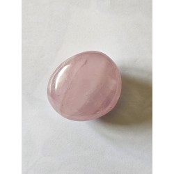 Galet Quartz rose – Douceur, amour et apaisement