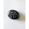 Galet Merlinite Gabbro – Intuition, protection et équilibre