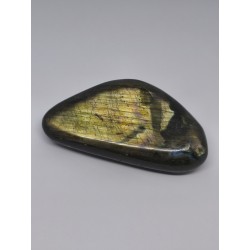 Galet Labradorite – Protection, intuition et équilibre